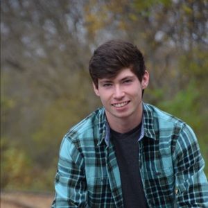 Meet your Posher, Casey